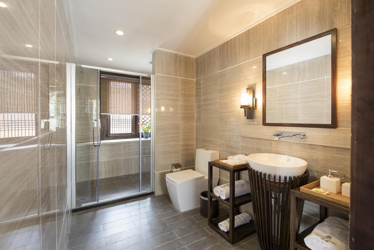 Lijiang Cheriton Hotel Bagian luar foto