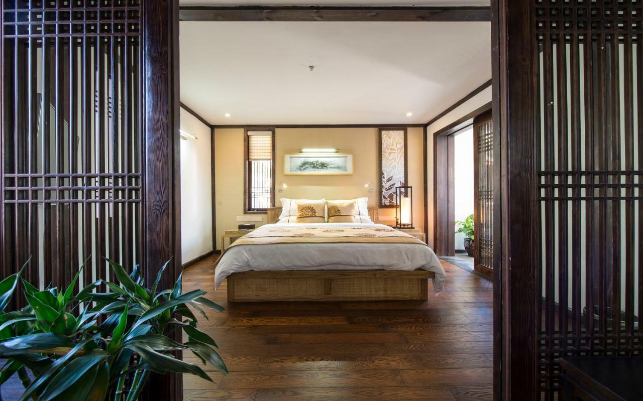 Lijiang Cheriton Hotel Bagian luar foto