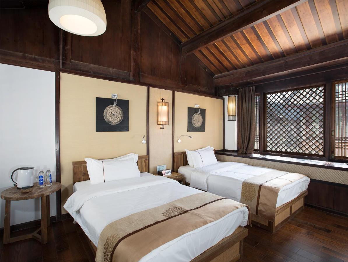 Lijiang Cheriton Hotel Bagian luar foto