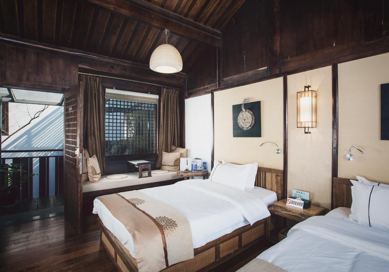 Lijiang Cheriton Hotel Bagian luar foto